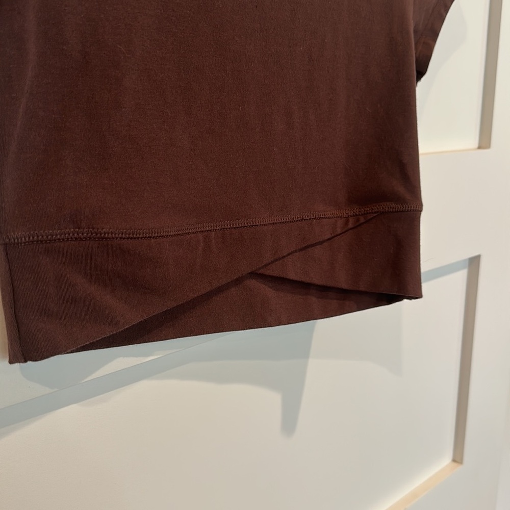 Crop tee - Picture 2 of 2